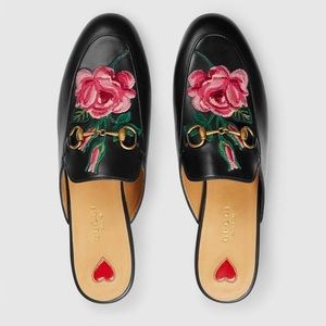 GUCCI Betis Glamour Princetown Leather Mules